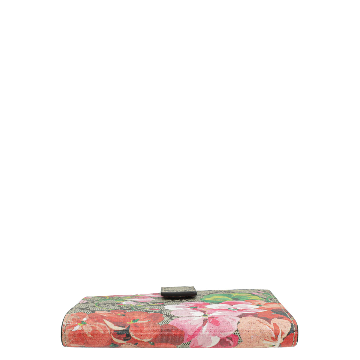 Gucci Bicolor GG Supreme Monogram Blooms Passport Case