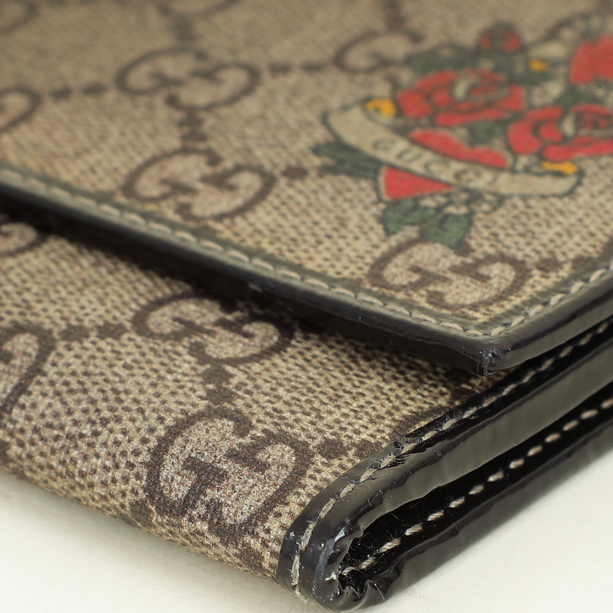 GUCCI Bicolor GG Supreme Continental Wallet