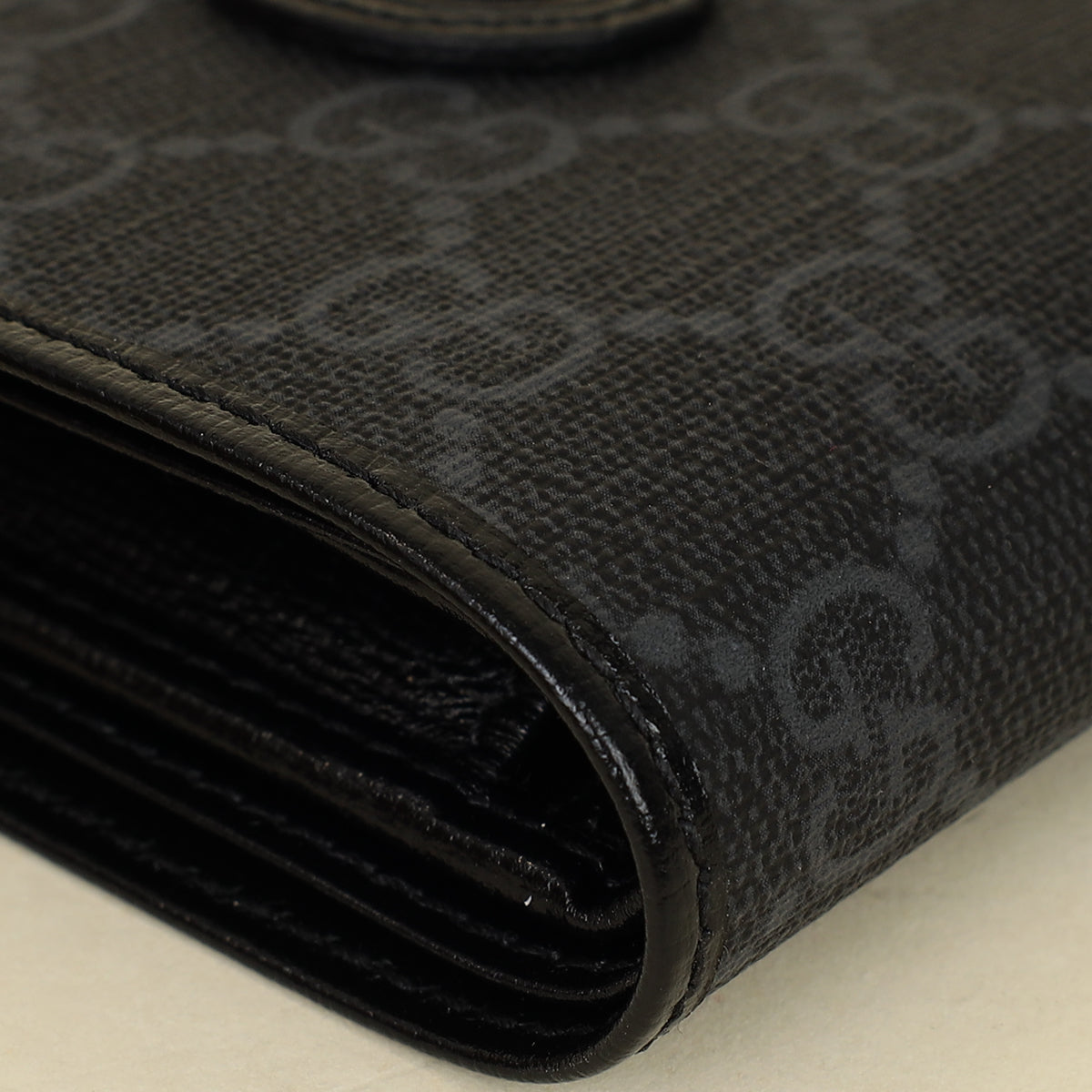 Gucci Black GG Supreme Bifold Wallet-Gucci-THE CLOSET