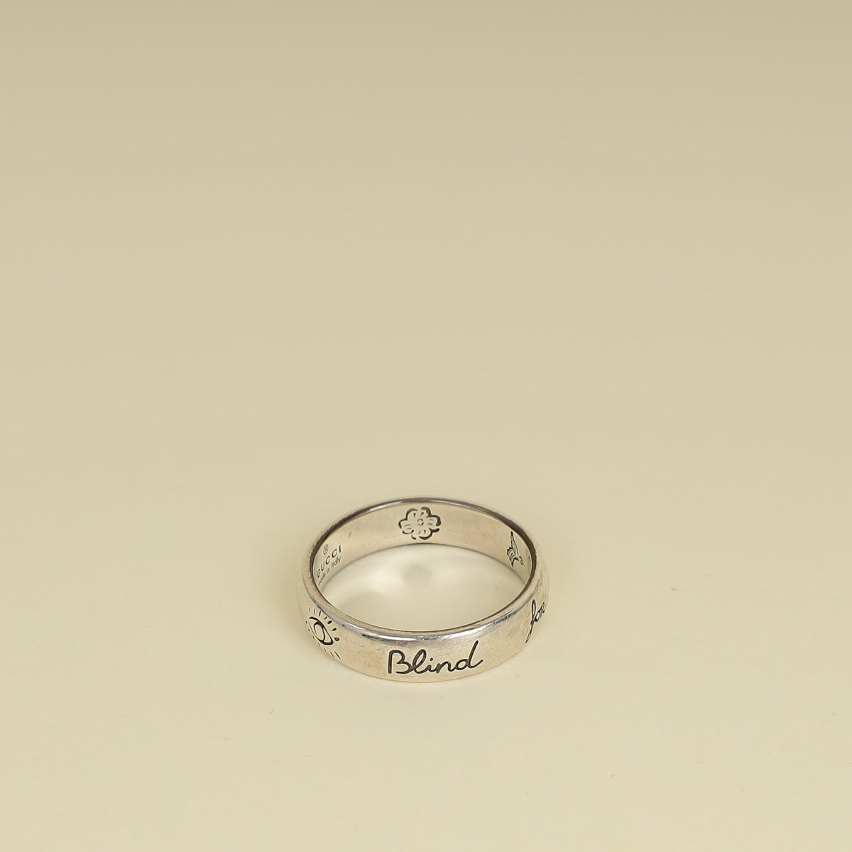 Gucci Silver Sterling Love Band 18