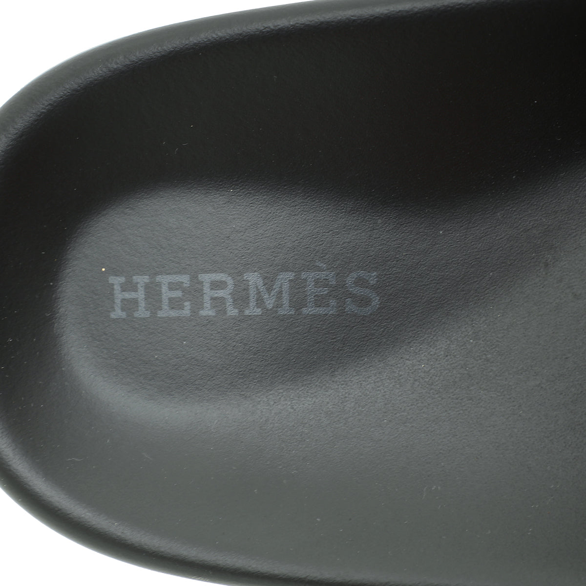 Hermes Noir Chypre Sandal 39