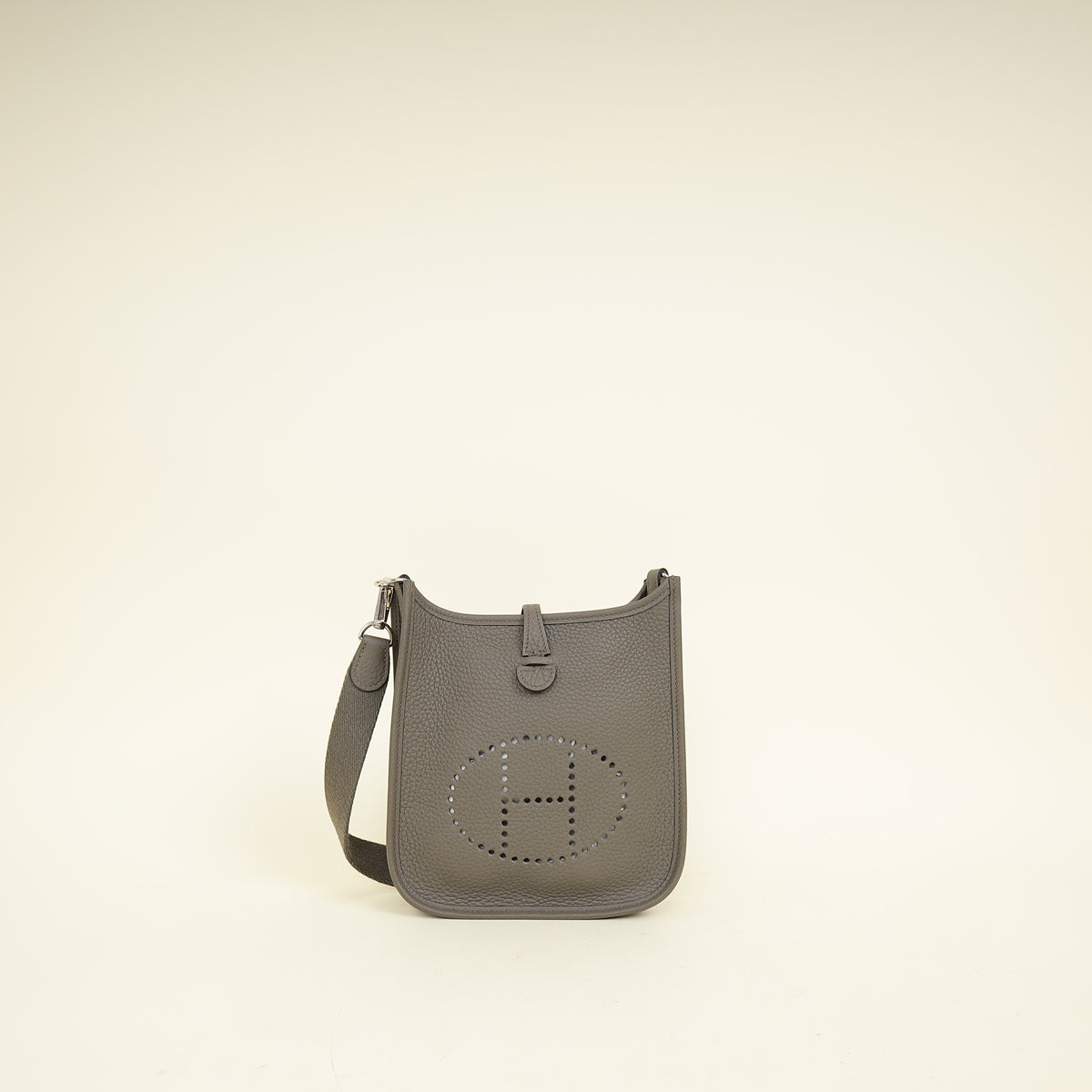 Hermes Gris Etain Evelyne 16 TPM Bag