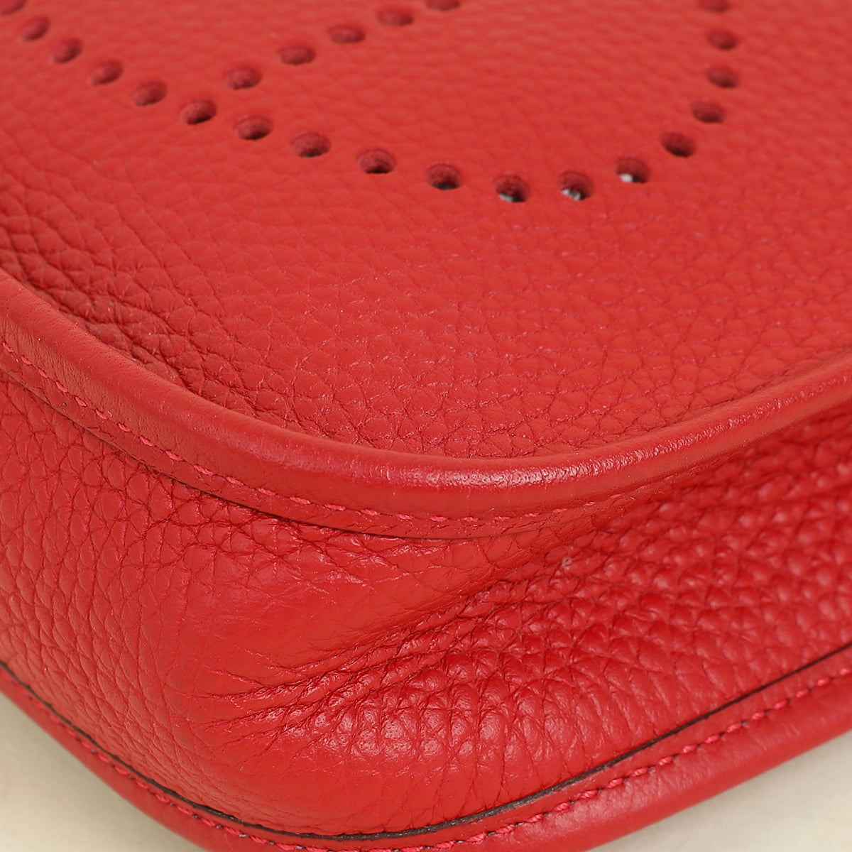 Hermes Rouge Casaque Evelyne 16 TPM Bag