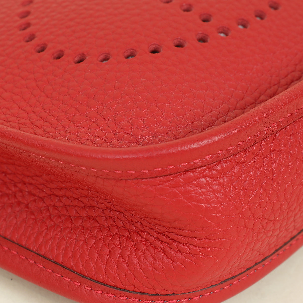 Hermes Rouge Casaque Evelyne 16 TPM Bag