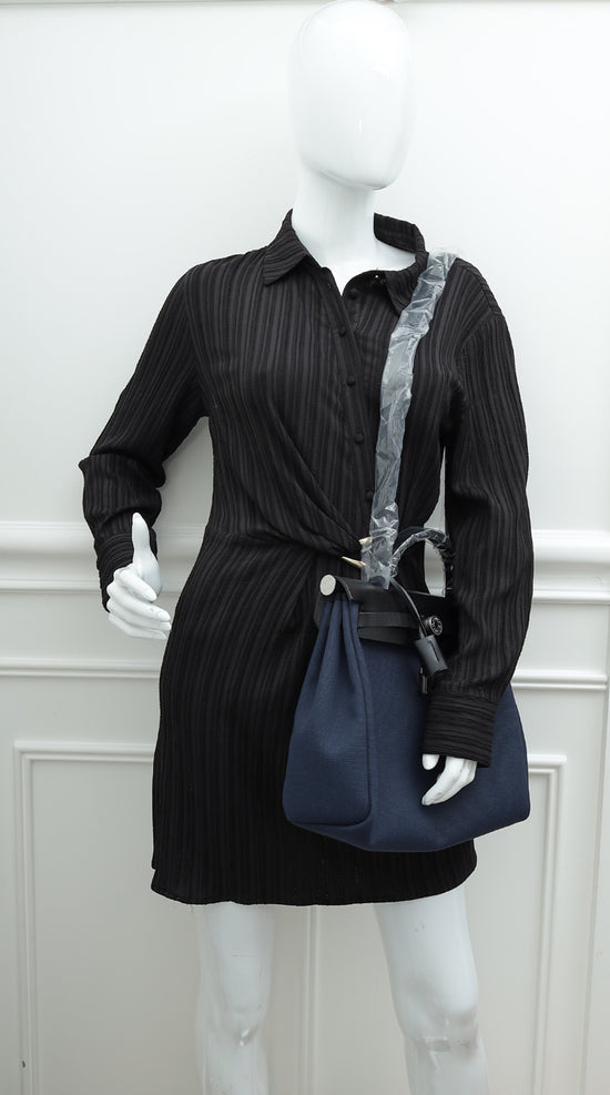 Load image into Gallery viewer, Hermes Bicolor Herbag 31 PM Toile Vache Hunter Bag
