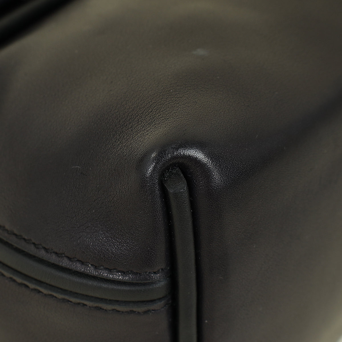 Hermes Noir 24/24 21 Swift Leather Bag — image 6 of 13