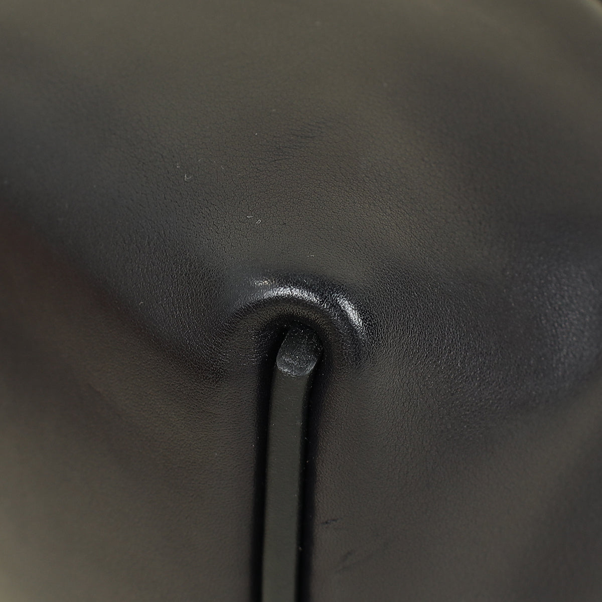 Hermes Noir 24/24 21 Swift Leather Bag — image 7 of 13