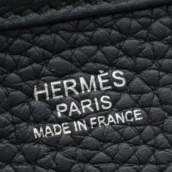 Load image into Gallery viewer, Hermes Noir Evelyne III PM Bag
