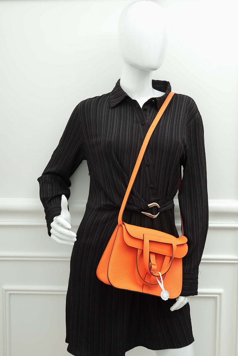 Hermes Orange Minimum Halzan 25 Bag – THE CLOSET