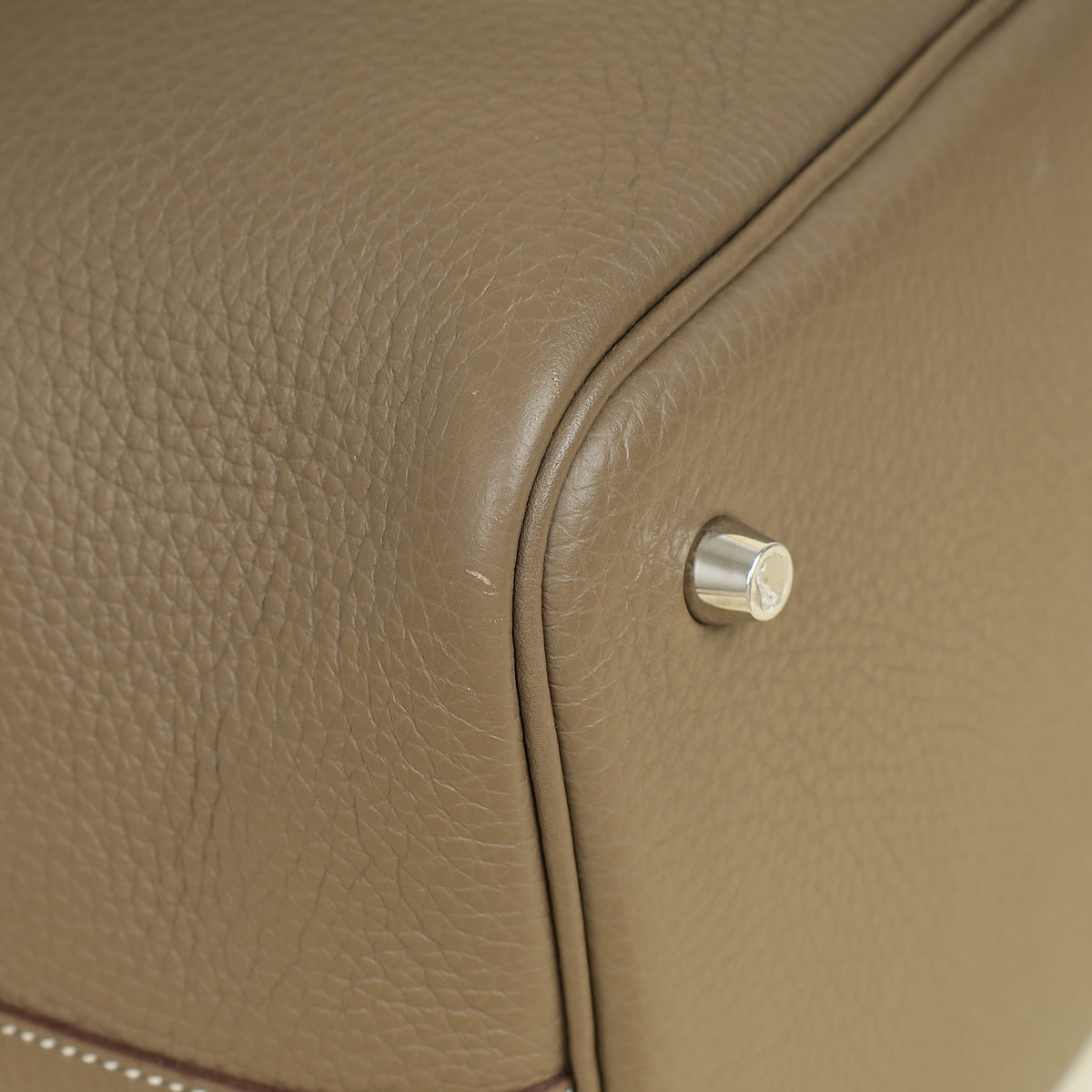 Hermes Etoupe Picotin Lock 22 Bag W/ Twily