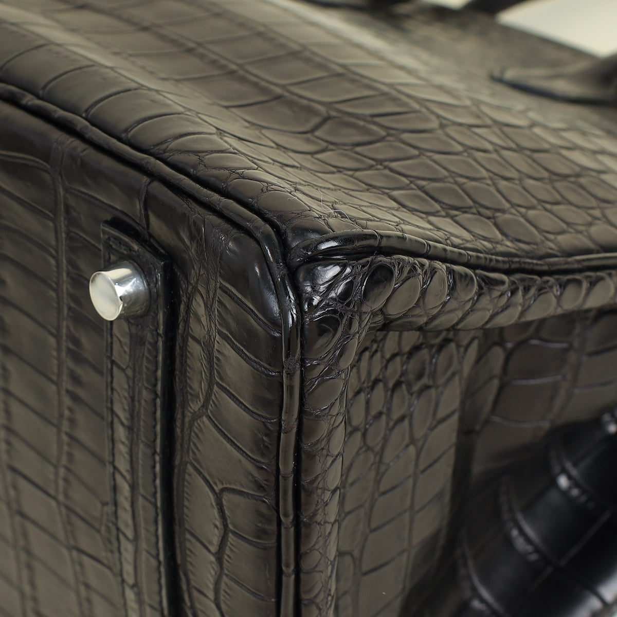 Hermes Noir Matte Porosus Crocodile Birkin 35 Bag