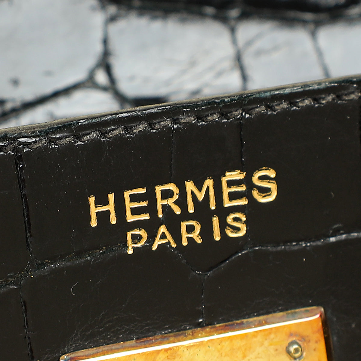 Hermes Noir Vintage Shiny Crocodile Kelly 32 Bag