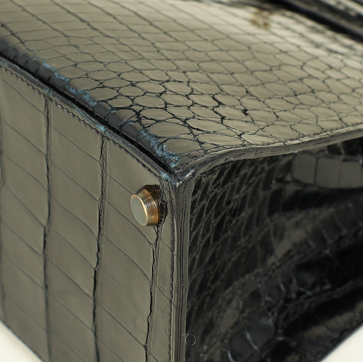 Hermes Noir Vintage Shiny Crocodile Kelly 32 Bag