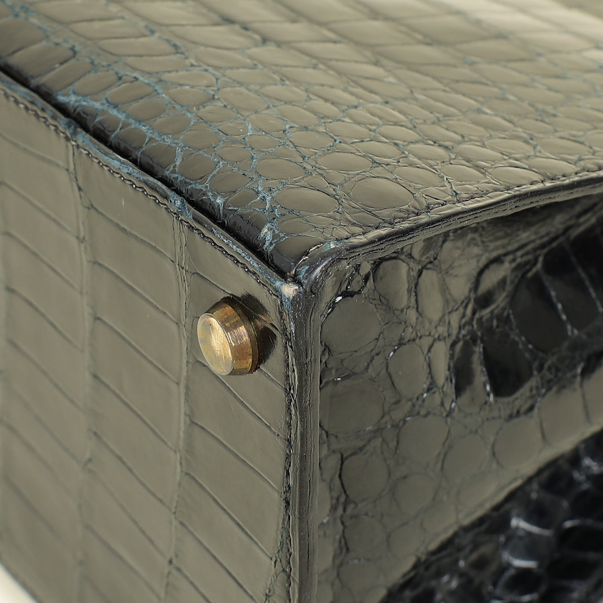 Hermes Noir Vintage Shiny Crocodile Kelly 32 Bag