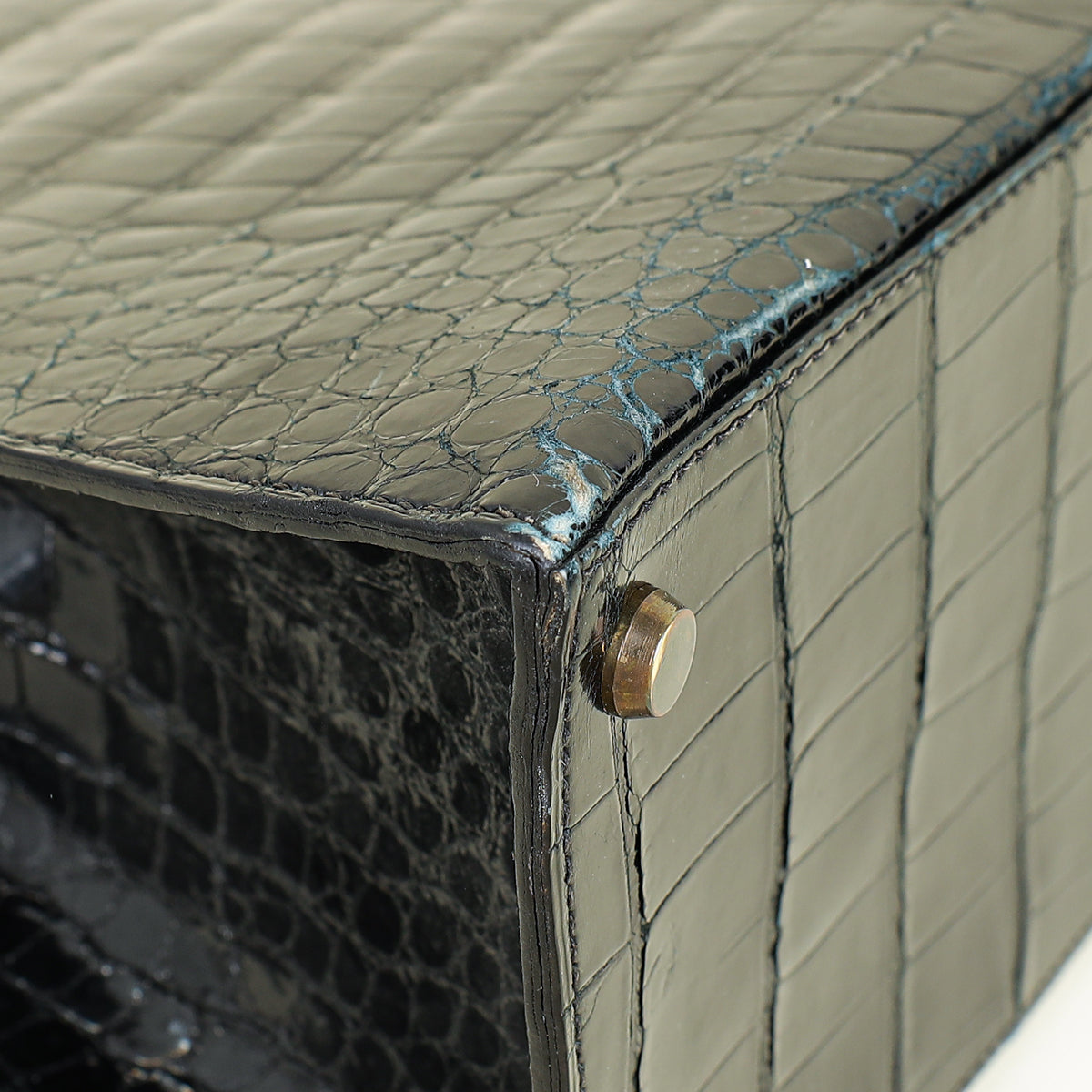 Hermes Noir Vintage Shiny Crocodile Kelly 32 Bag