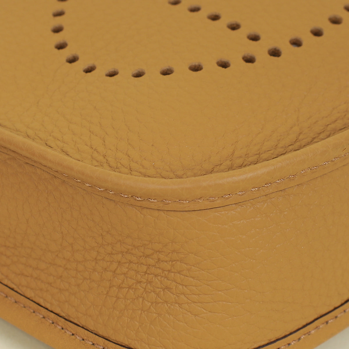 Hermes Biscuit Evelyne 16 TPM Bag