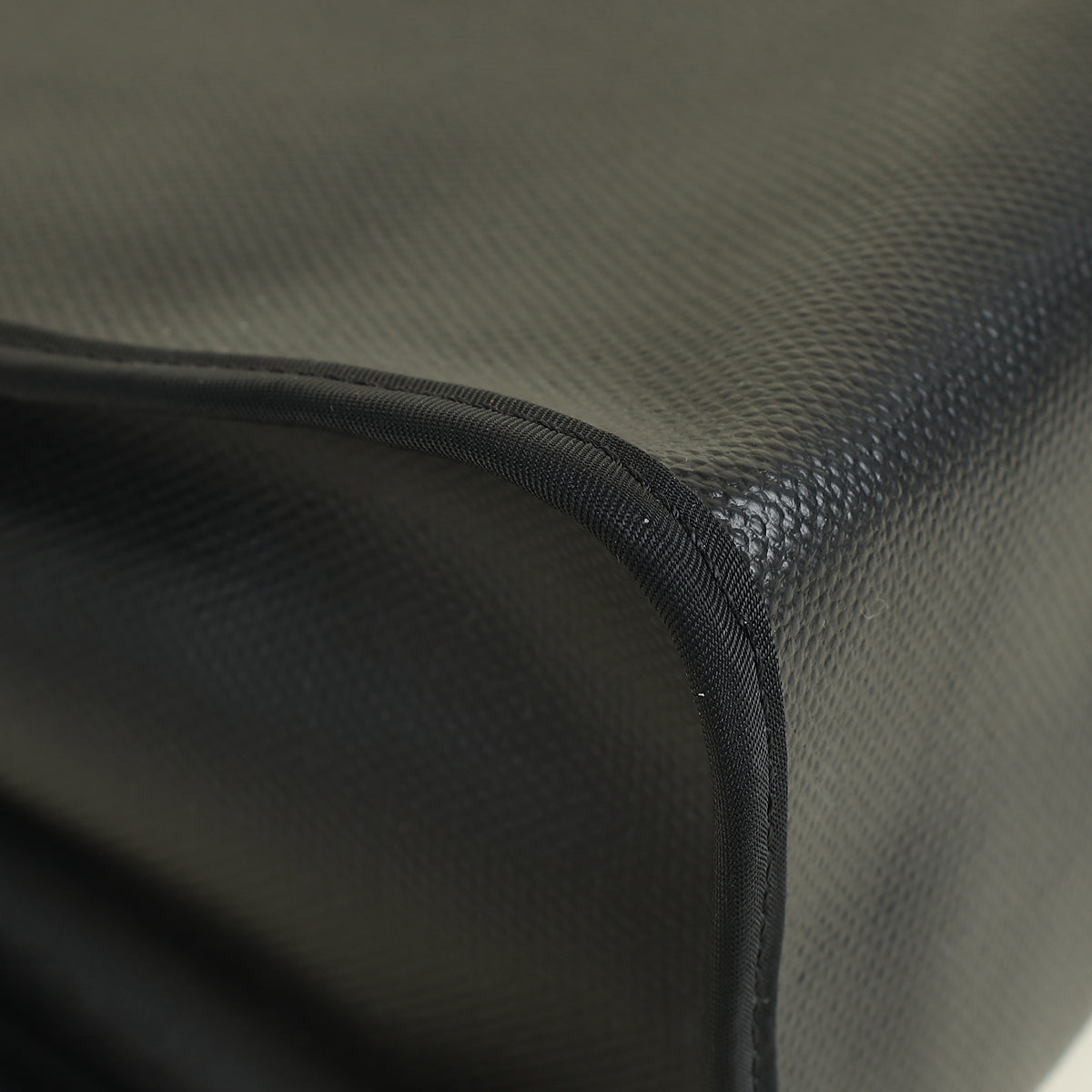 Hermes Bicolor Herbag Zip 31 PM Bag — image 6 of 14