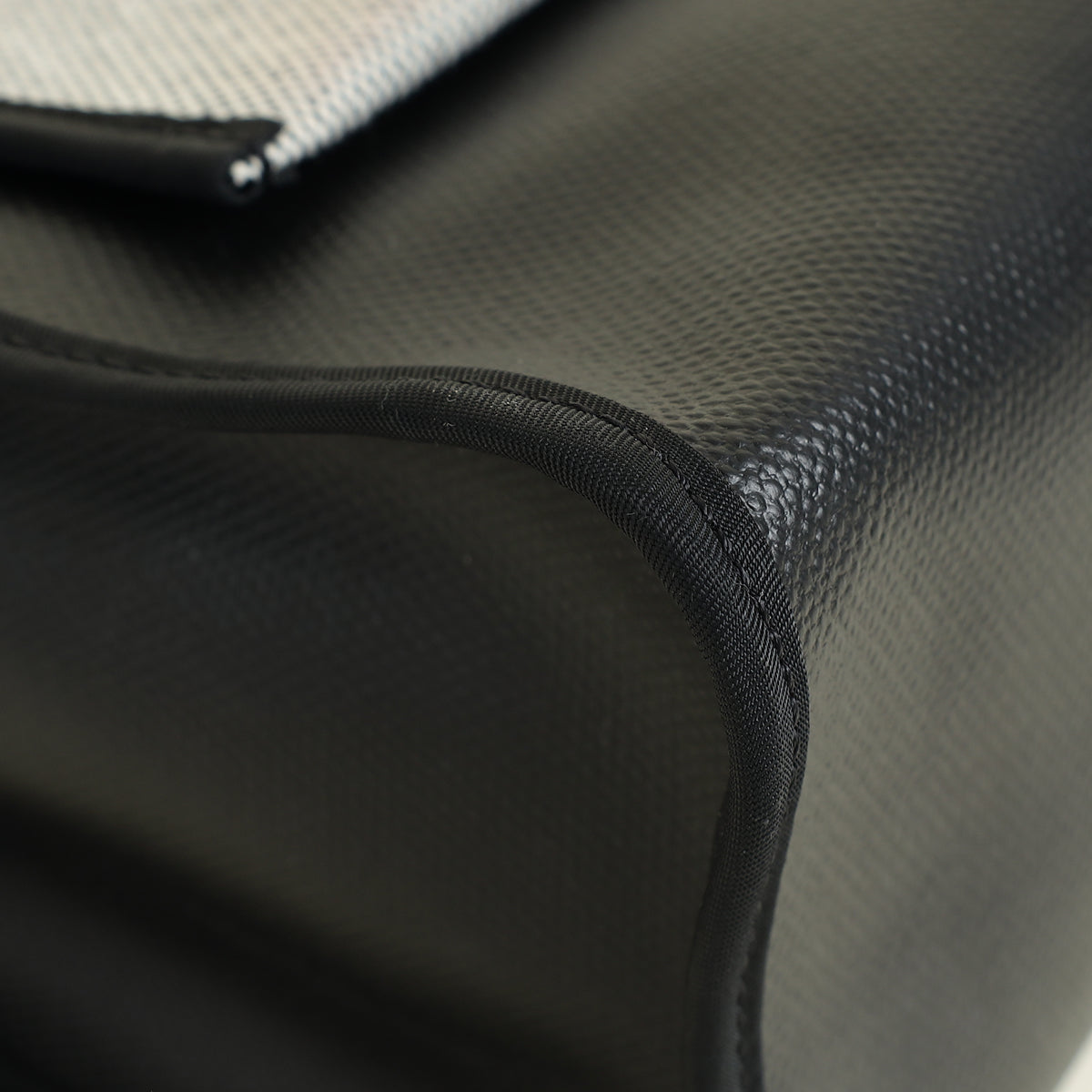 Hermes Bicolor Herbag Zip 31 PM Bag — image 8 of 14