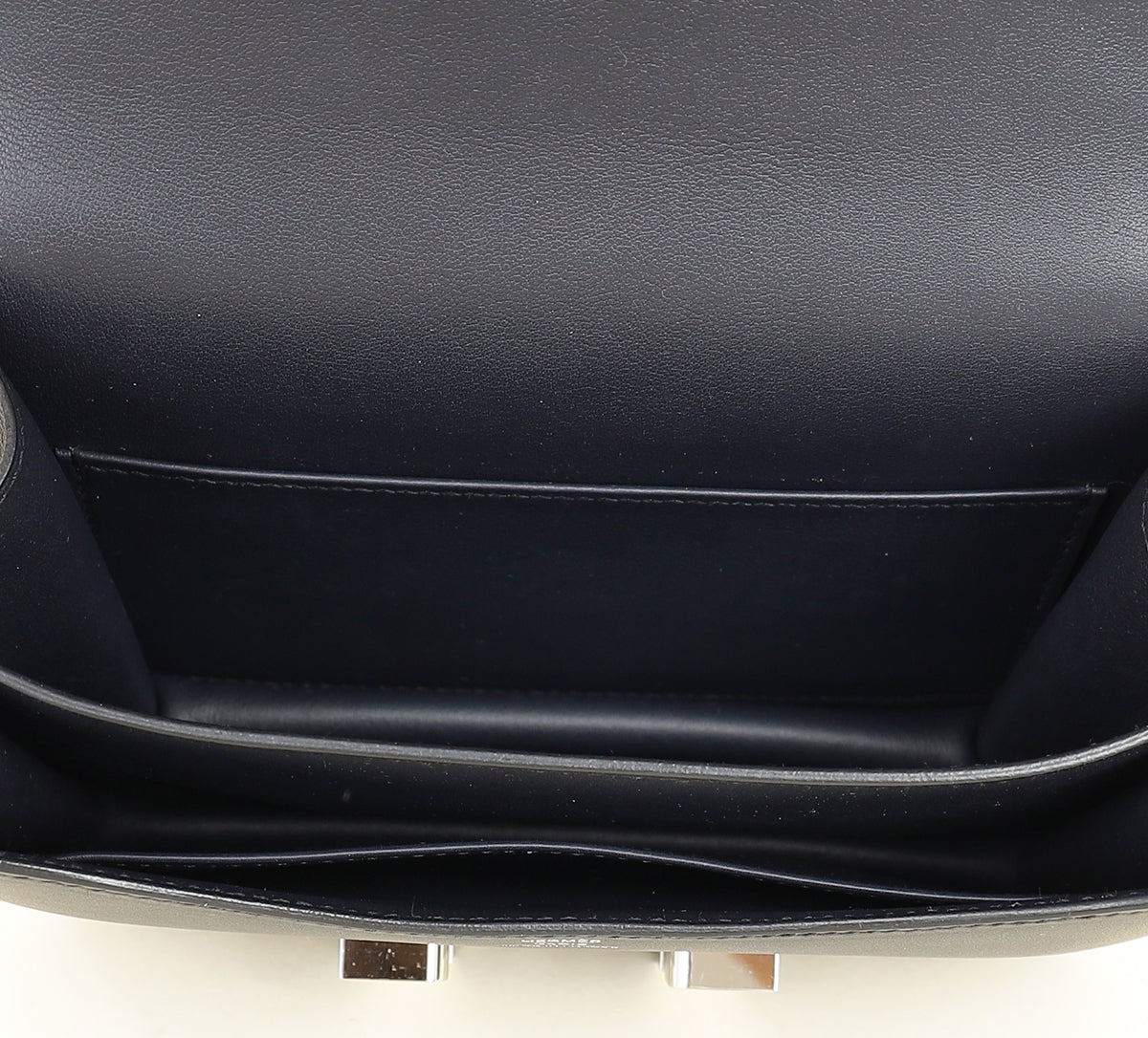 Hermes Noir Constance 18 Bag