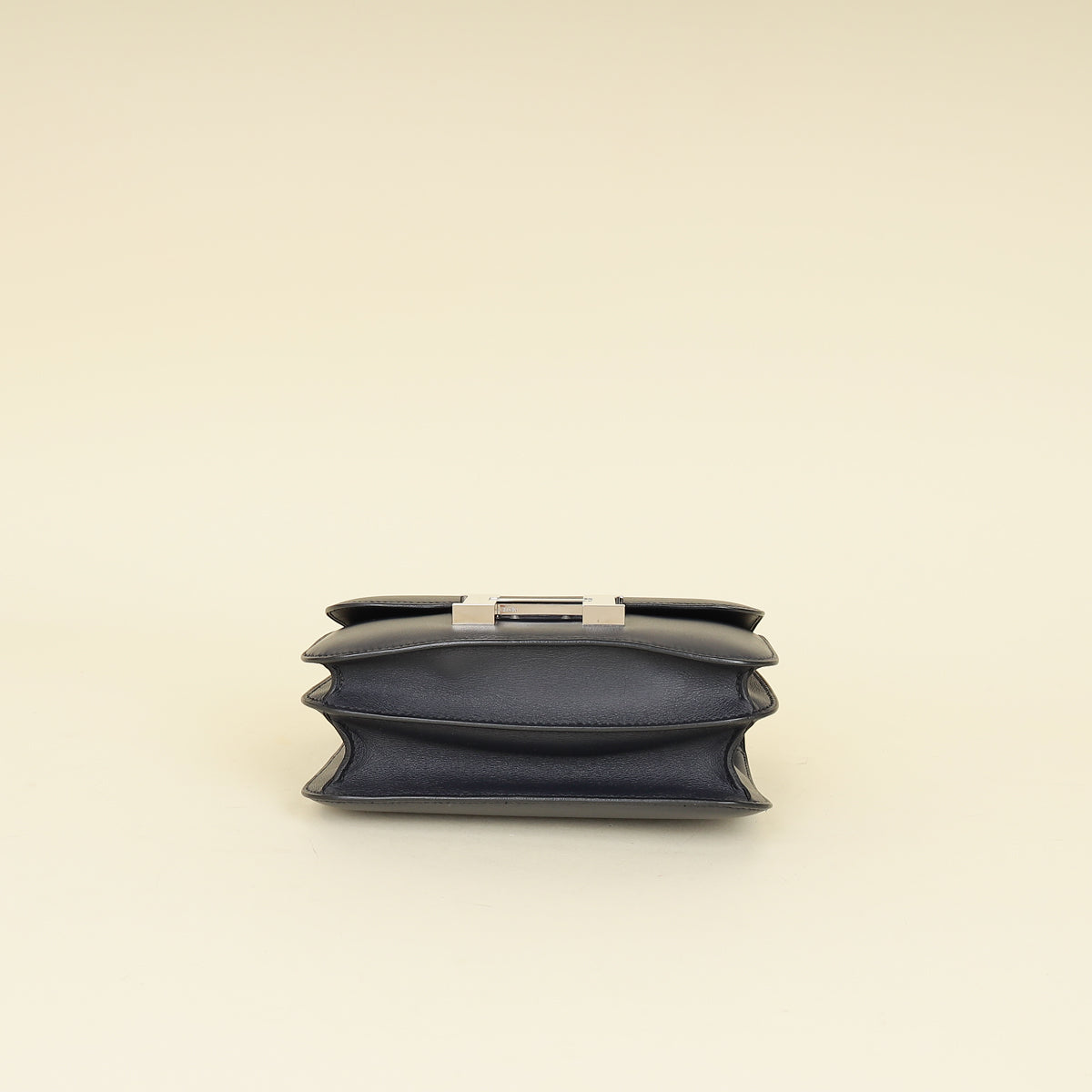 Hermes Noir Constance 18 Bag