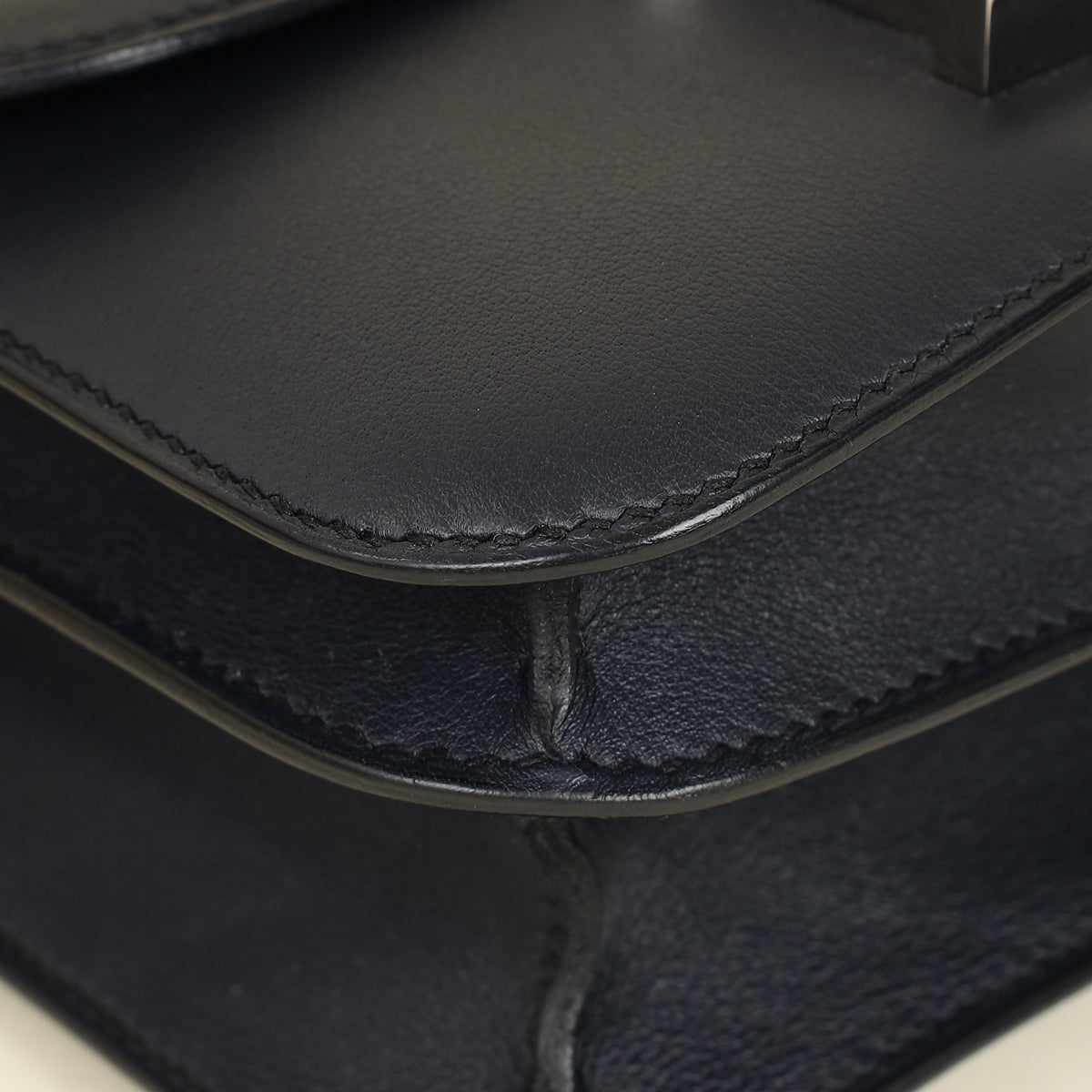 Hermes Noir Constance 18 Bag