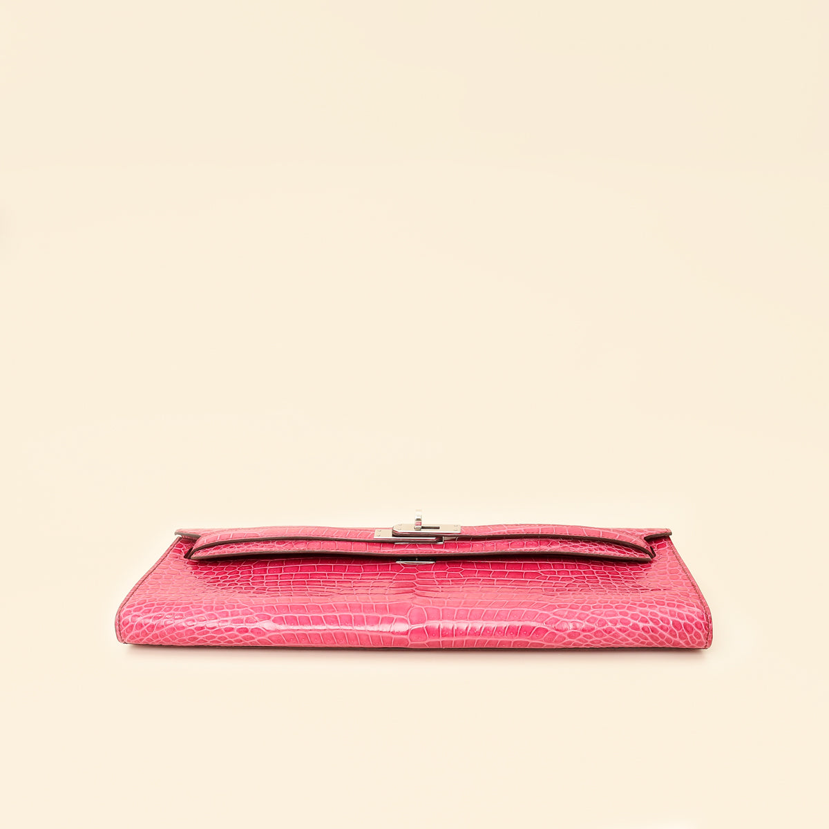 Hermes Fuchsia Shiny Porosus Crocodile Kelly Cut Bag – THE CLOSET