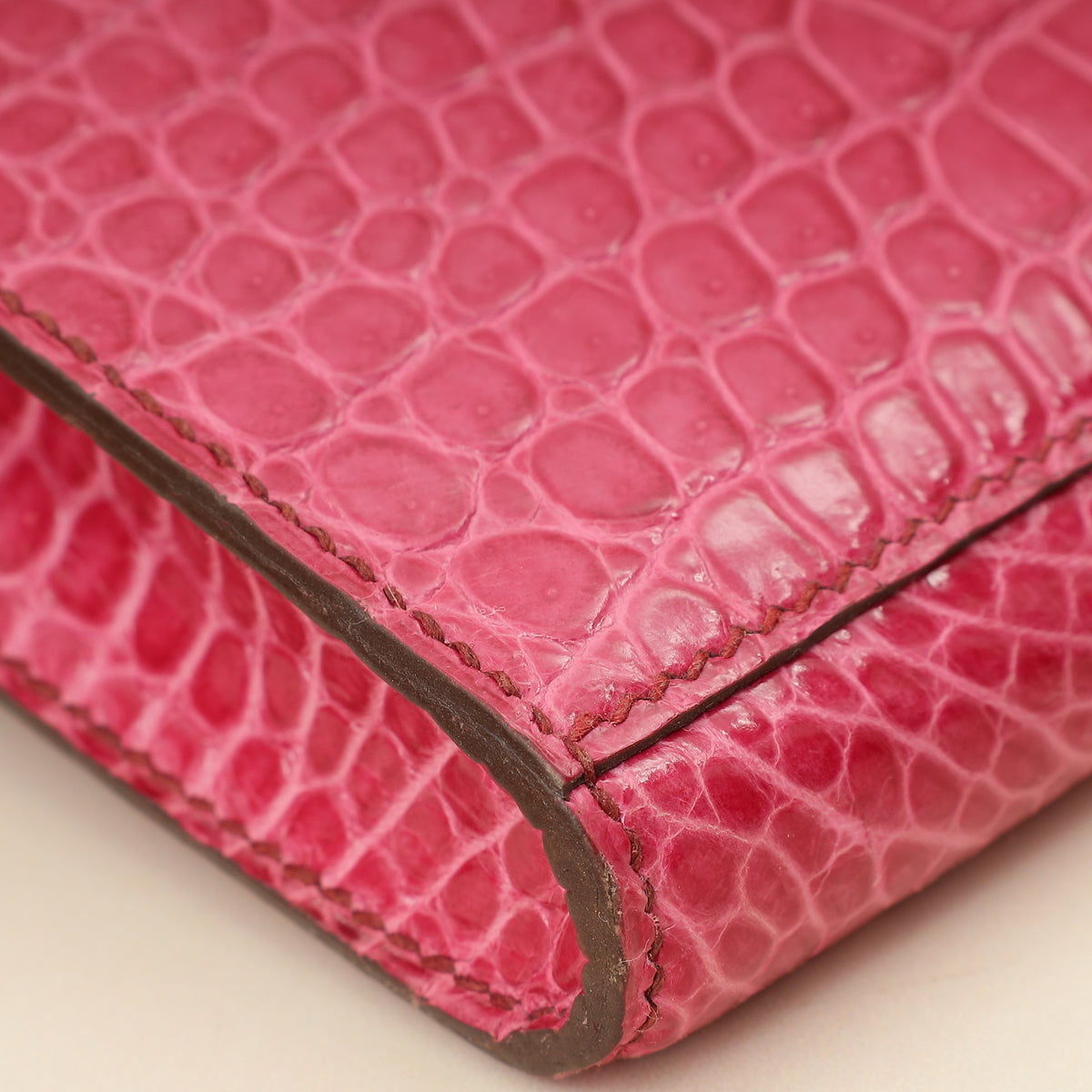 Hermes Fuchsia Shiny Porosus Crocodile Kelly Cut Bag-Hermes-THE CLOSET