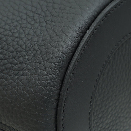Load image into Gallery viewer, Hermes Noir In The Loop 18 Bag

