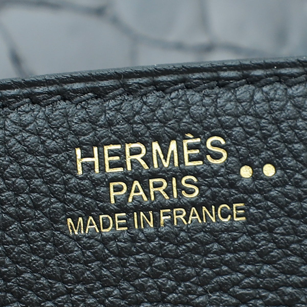 Hermes Noir Novillo Shiny Niloticus Crocodile Touch Birkin 30 Bag – The  Closet