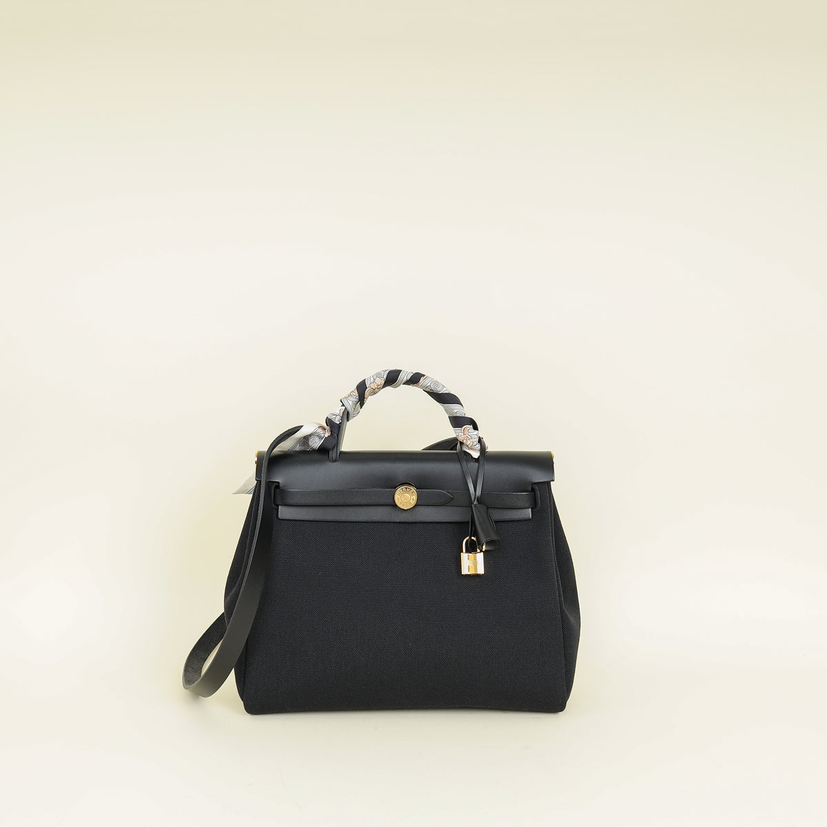 Hermes Noir Herbag Zip 31 PM Retourne Bag W/Twilly