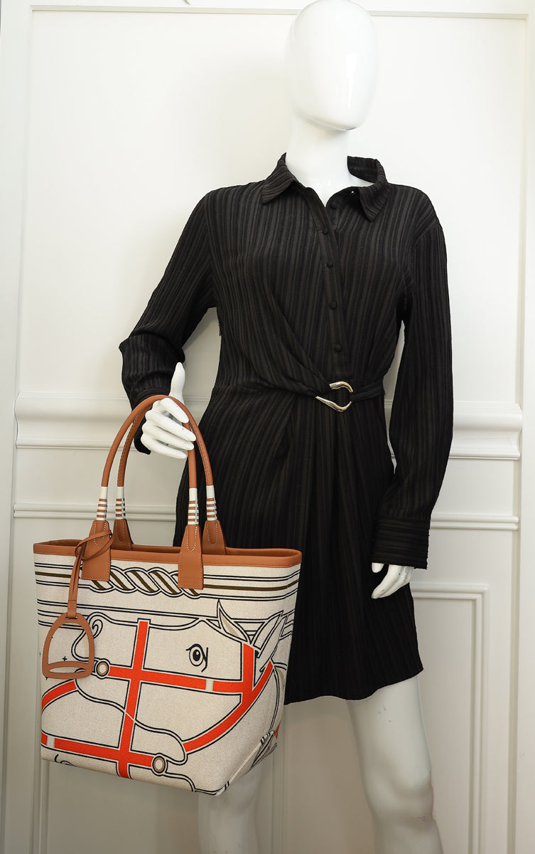 Hermes Multicolor Quadrige Au Fil Motif Steeple 28 Bag