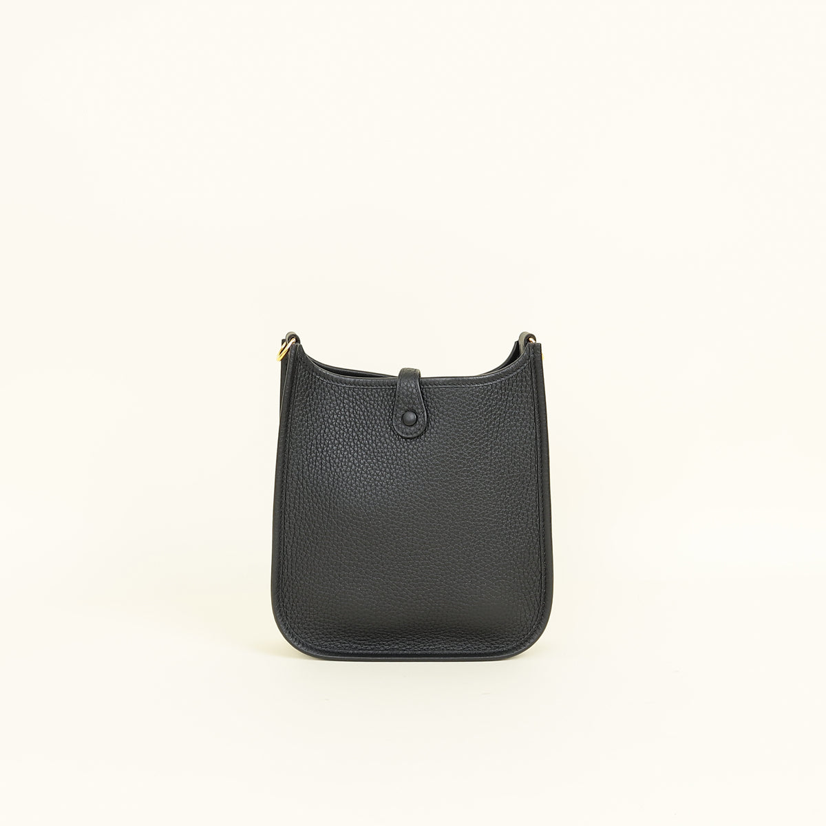 Hermes Noir Evelyne 16 TPM Bag