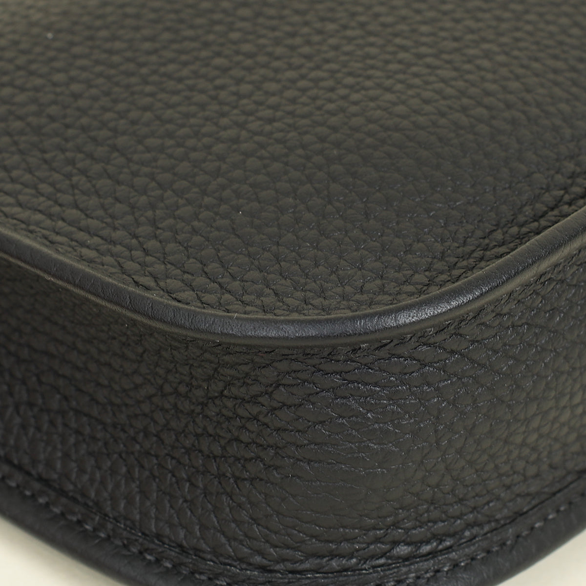 Hermes Noir Evelyne 16 TPM Bag