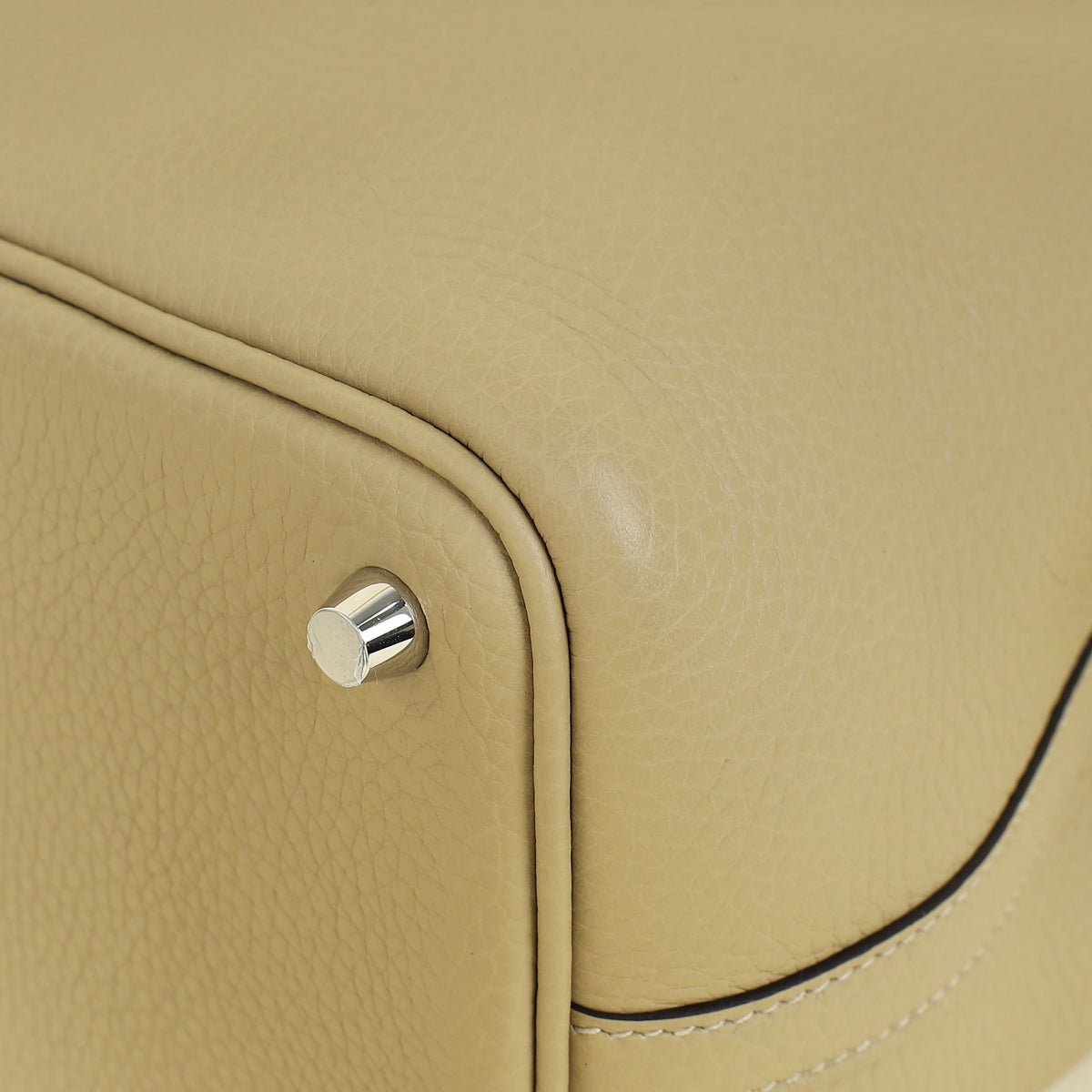 Hermes Beige Marfa Picotin Lock 18 Bag — image 5 of 14