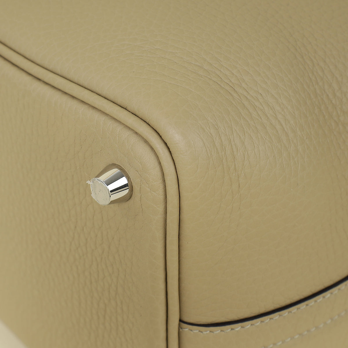 Hermes Beige Marfa Picotin Lock 18 Bag — image 7 of 14