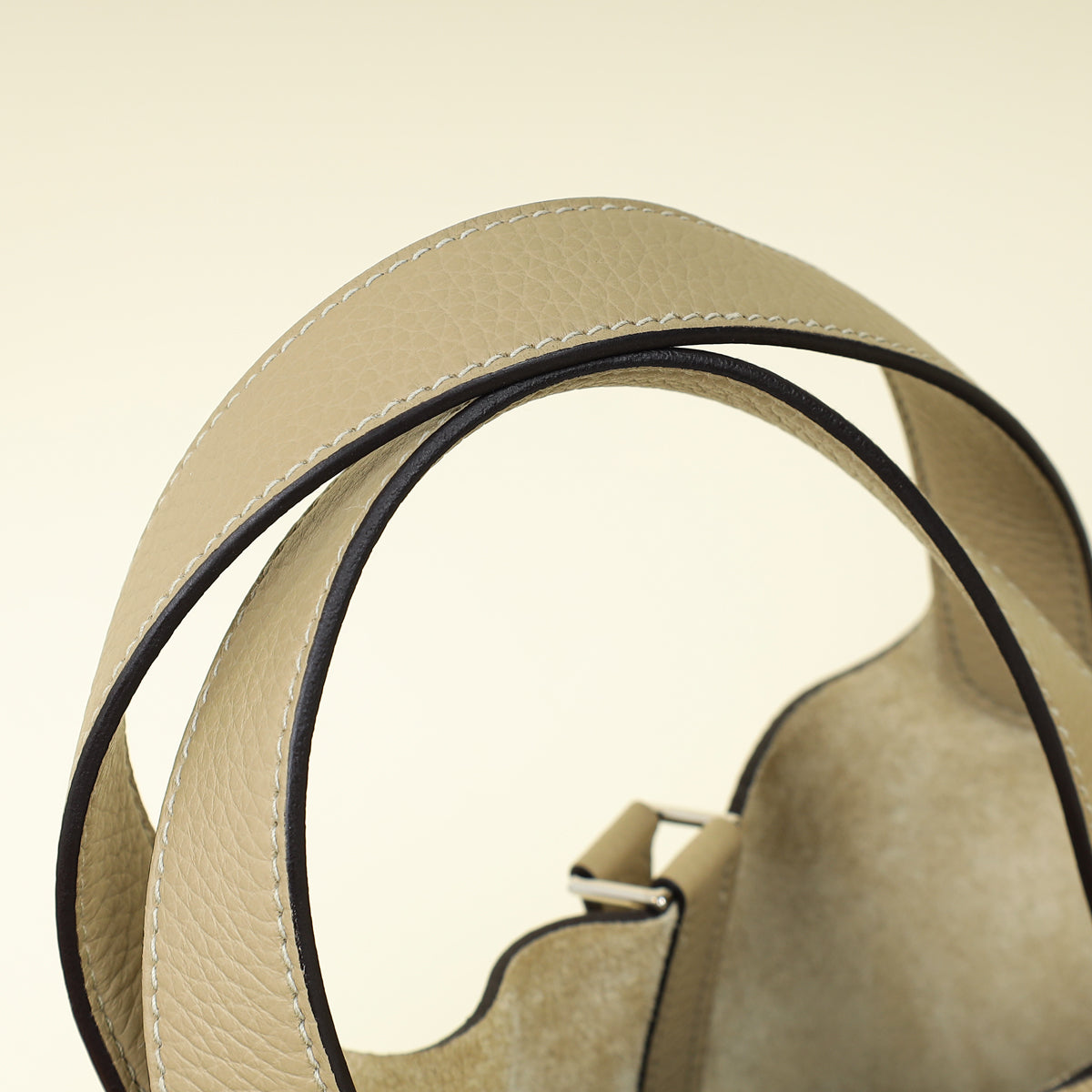 Hermes Beige Marfa Picotin Lock 18 Bag — image 10 of 14