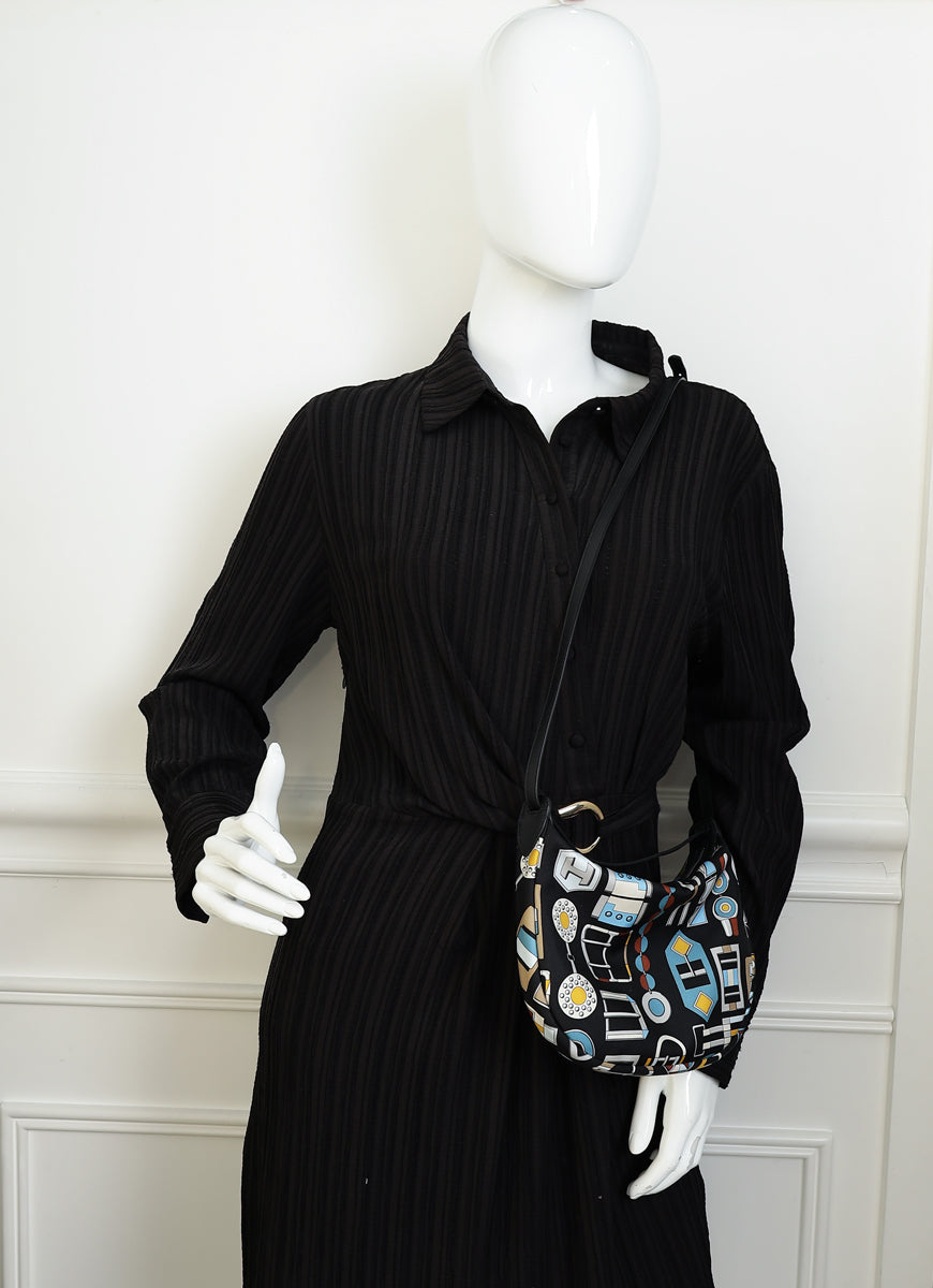 Hermes Tricolor Carre en Boucles Sursoie To Go Pouch