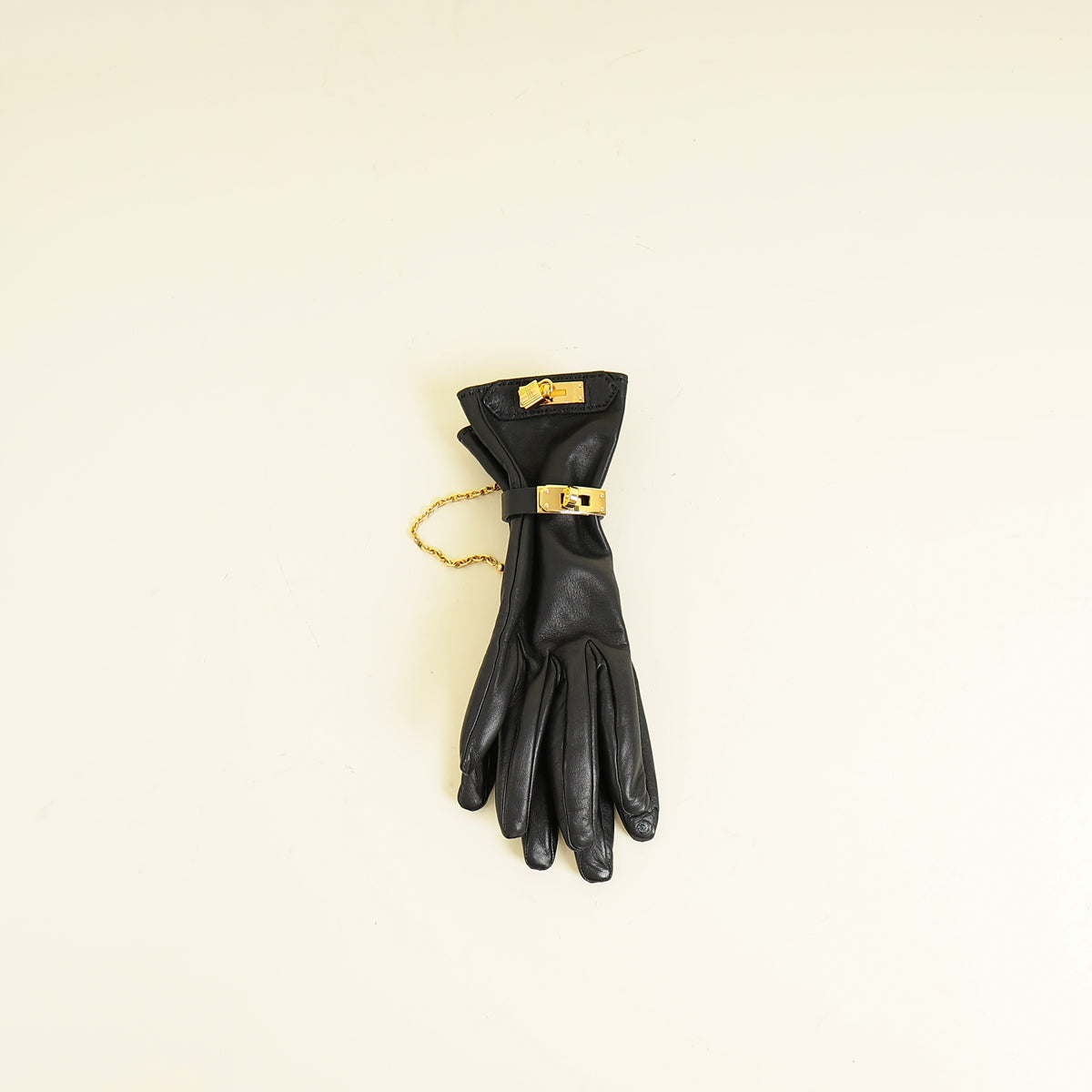 Hermes Noir Soya Gloves WITH Kelly Glove Clip