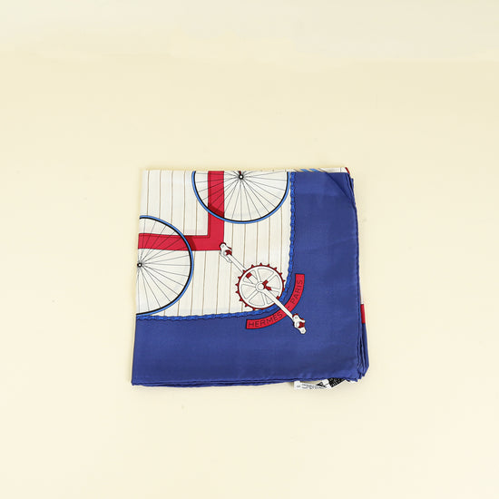 Hermes Multicolor Les Becanes by Hugo Grygkar Silk 90 Scarf