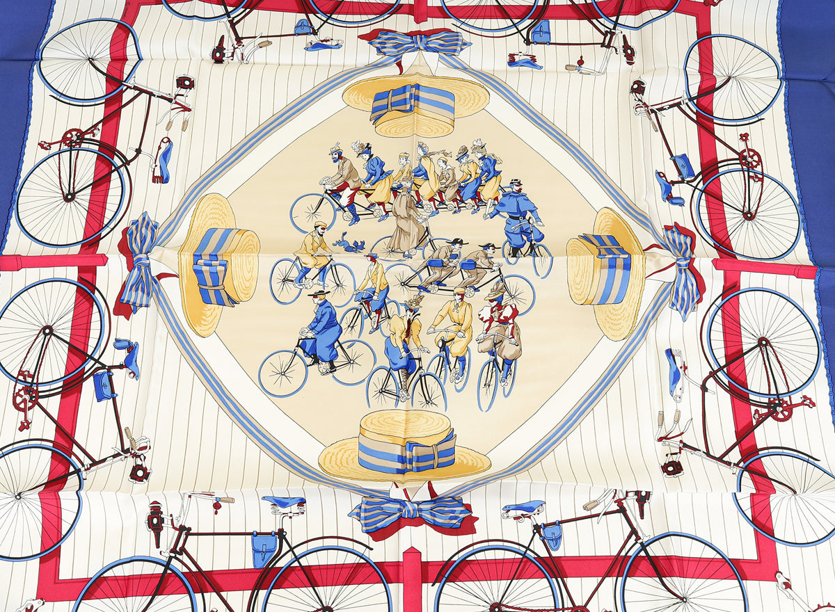 Hermes Multicolor Les Becanes by Hugo Grygkar Silk 90 Scarf