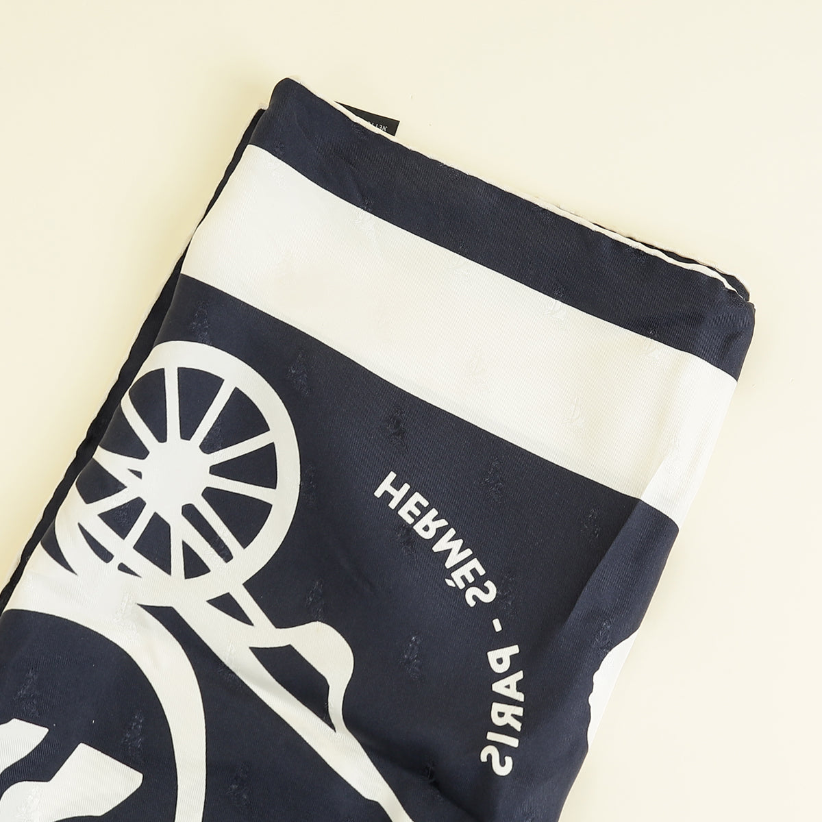 Hermes Bicolor Tout en Carre Silk Scarf 90