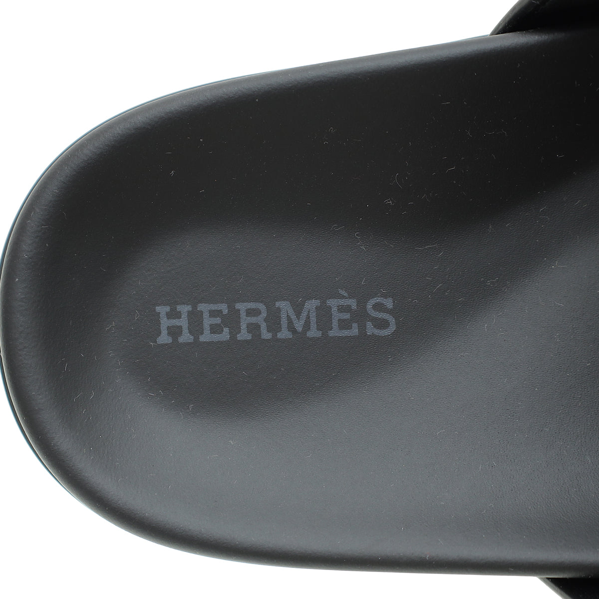 Hermes Noir Chypre Sandals 36