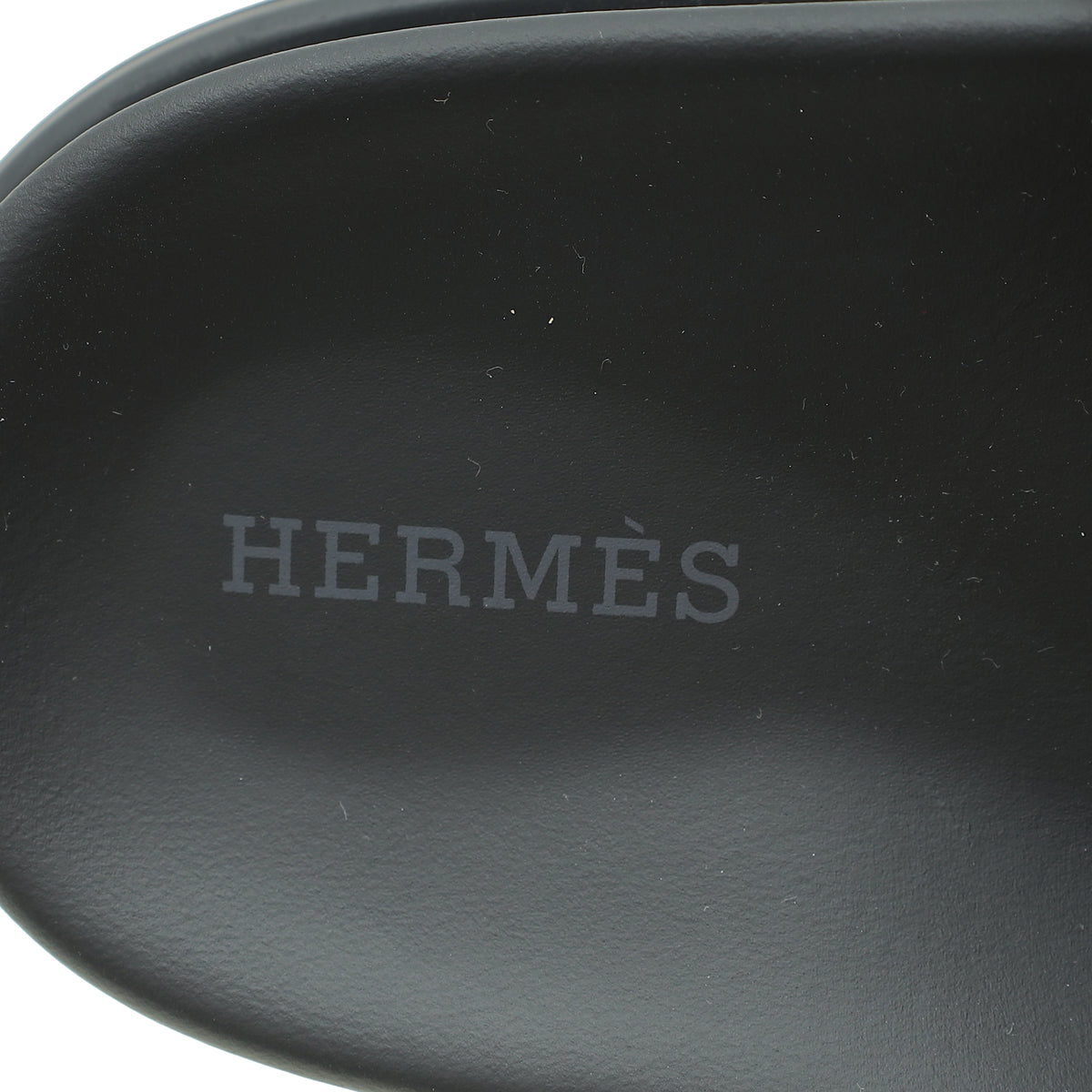 Hermes Noir Chypre Sandals 37.5