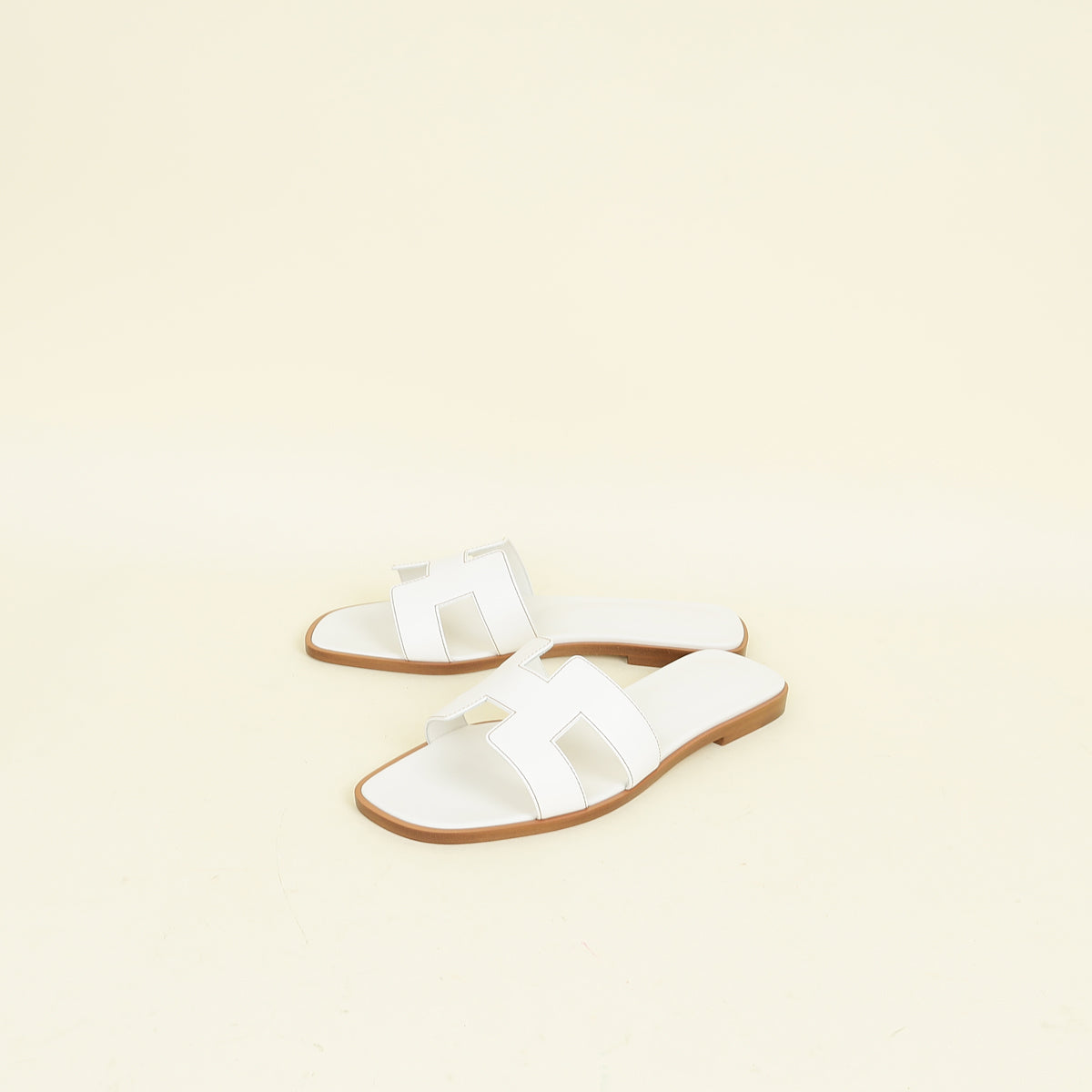 Hermes Blanc Oran Sandal 37