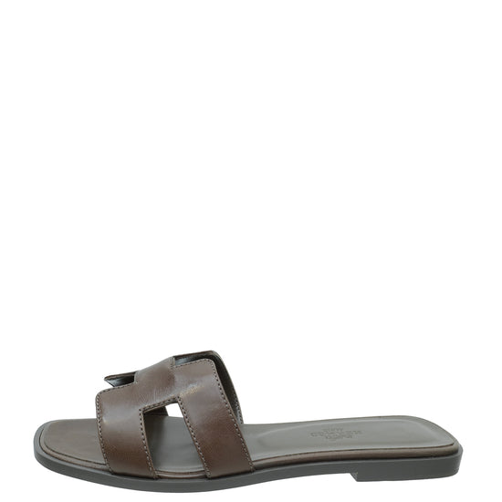 Hermes Gris Galet Oran Goatskin Sandal 37