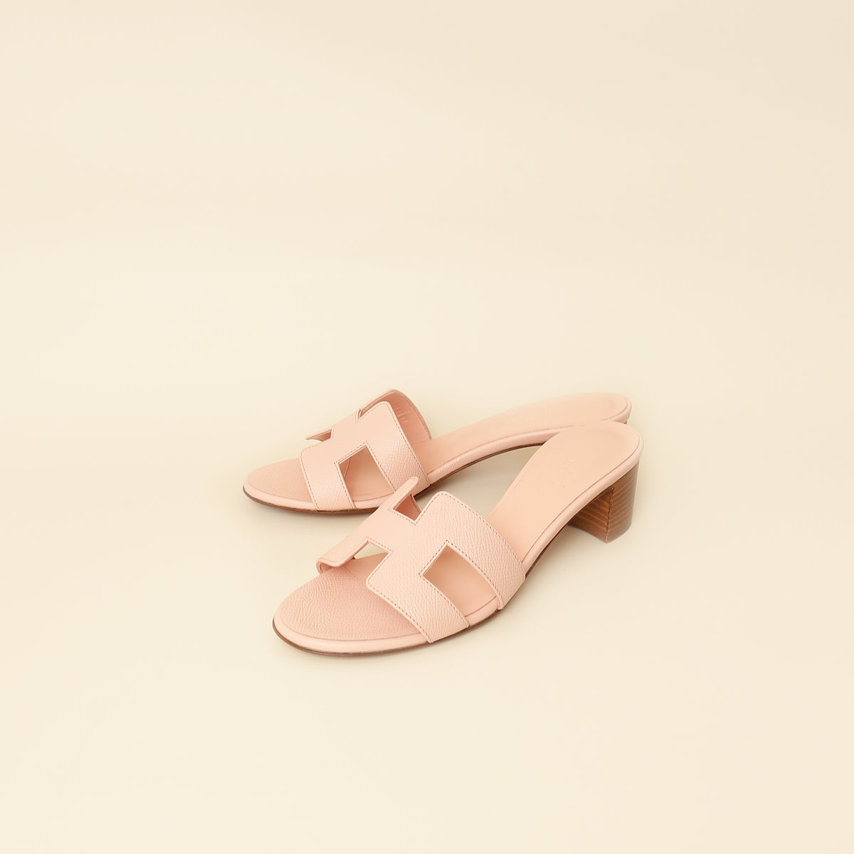 Hermes Beige Perlino Oasis Sandal 37-Hermes-THE CLOSET
