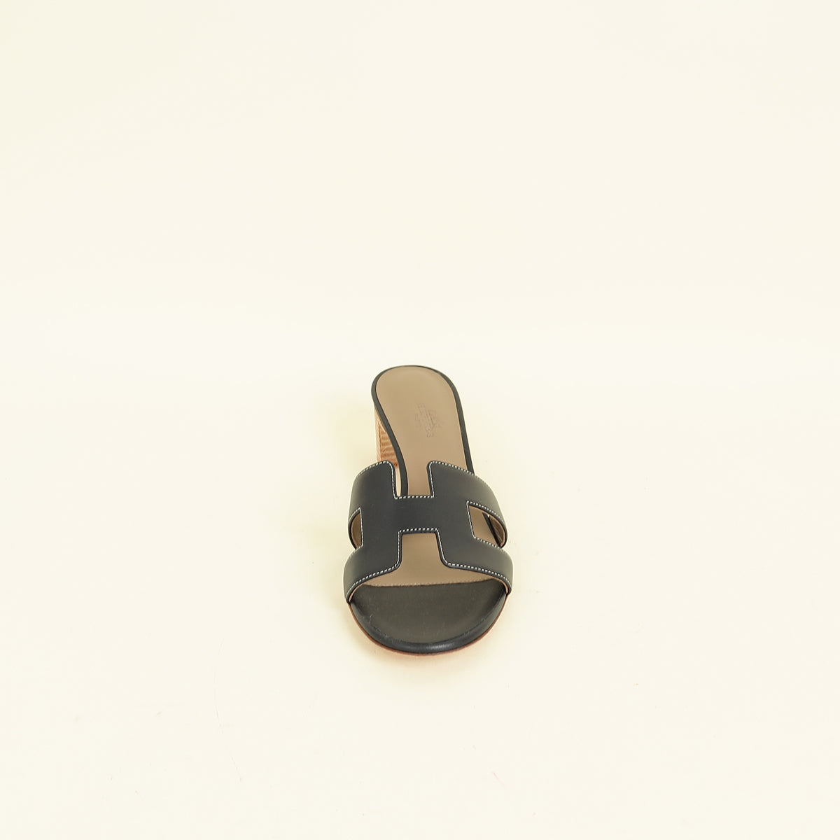 Hermes Noir Oasis Sandal 38.5