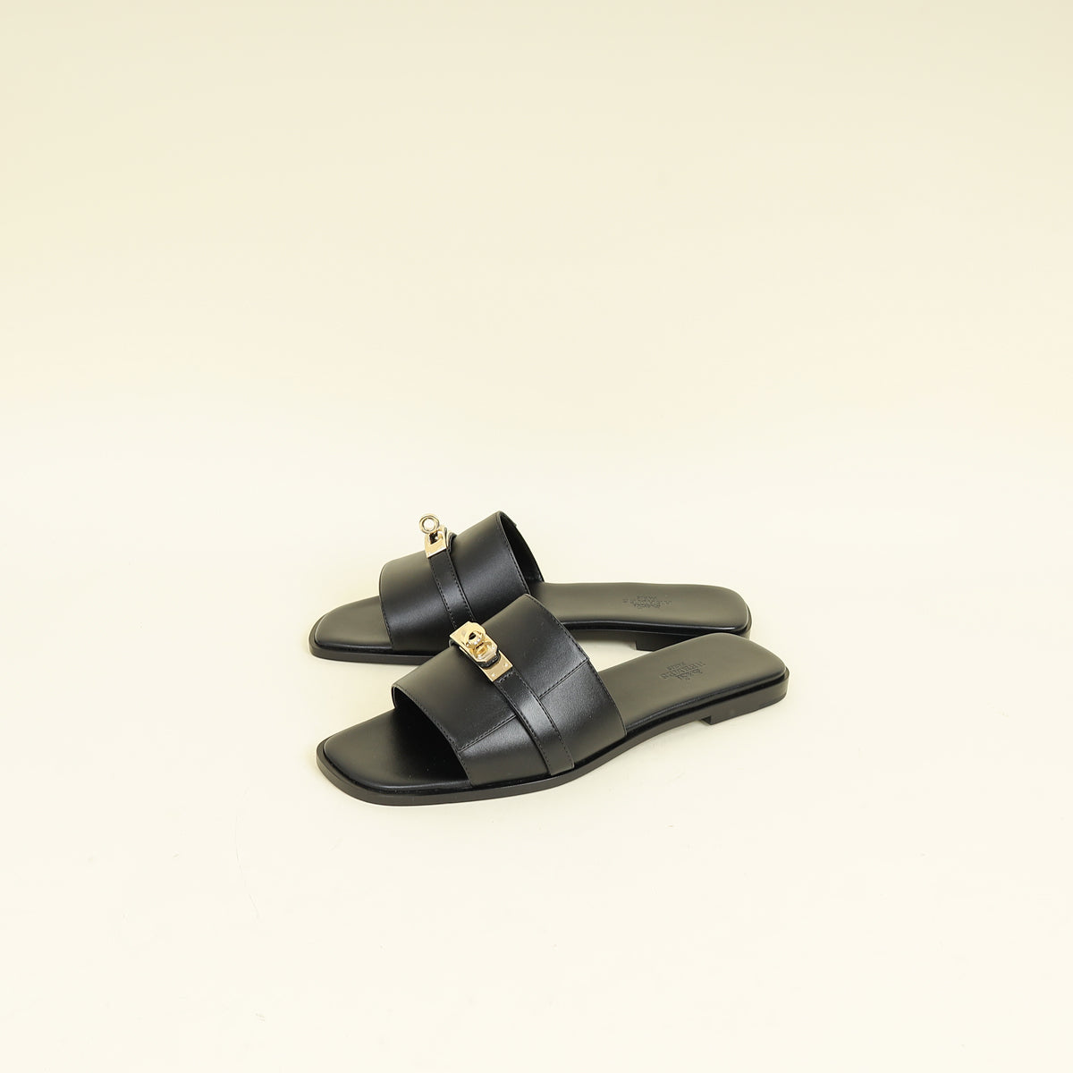 Hermes Noir Giulia Sandal 39.5
