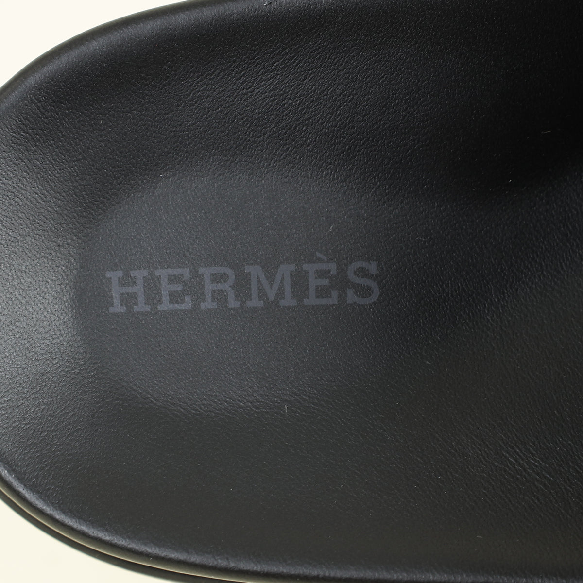 Hermes Noir Empire Sandal 39