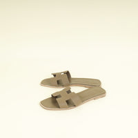 Hermes Etoupe Oran Sandal 42